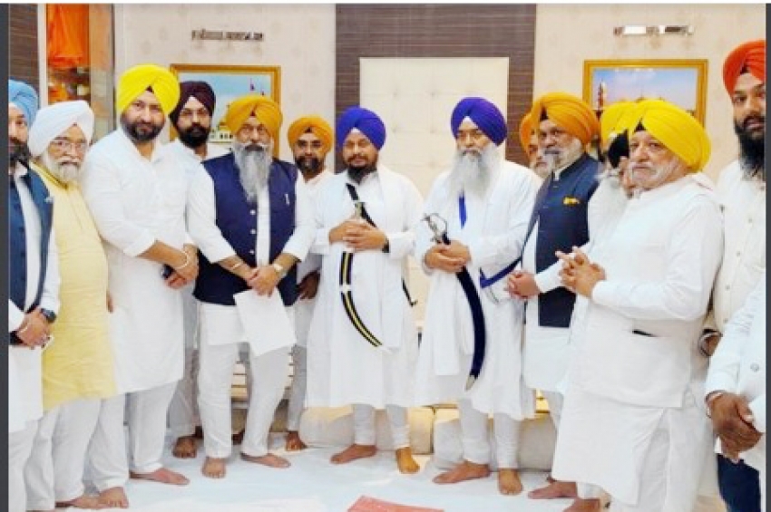 ਗੁਰਬਾਣੀ ਦੇ ਗ਼ਲਤ ਅਨੁਵਾਦ ਦਾ ਮਾਮਲਾ ਅਕਾਲ ਤਖ਼ਤ ਸਾਹਿਬ ਪੁੱਜਾ