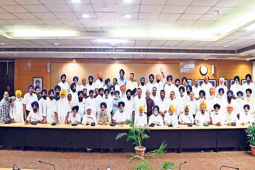 ਸੀਨੀਅਰ ਲੀਡਰਸ਼ਿਪ ਨੇ ਕਬੂਲੀ ਸੁਖਬੀਰ ਦੀ ਅਗਵਾਈ