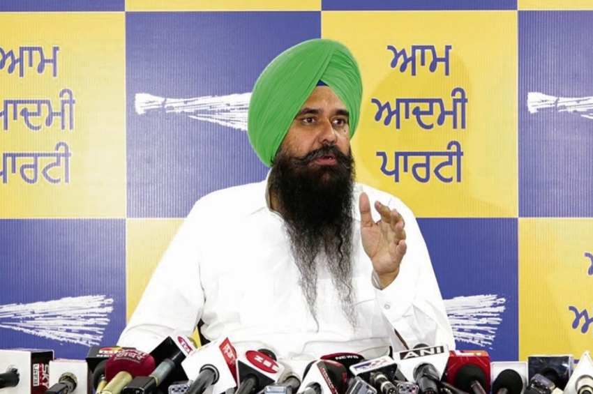 ਰਾਜਾ ਵੜਿੰਗ ਨੂੰ ਪੁਲੀਸ ਵਿਭਾਗ ਵਿੱਚ ਤਬਾਦਲਿਆਂ ’ਤੇ ਇਤਰਾਜ਼ ਕਿਉਂ: ਕੰਗ
