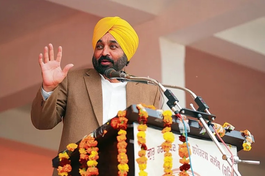 ਅਮਰੀਕਾ ਤੋਂ ਪਰਤੇ ਭਾਰਤੀ ਨਾਗਰਿਕਾਂ ਤੋਂ ਸਬਕ ਲੈਣ ਨੌਜਵਾਨ: ਭਗਵੰਤ ਮਾਨ